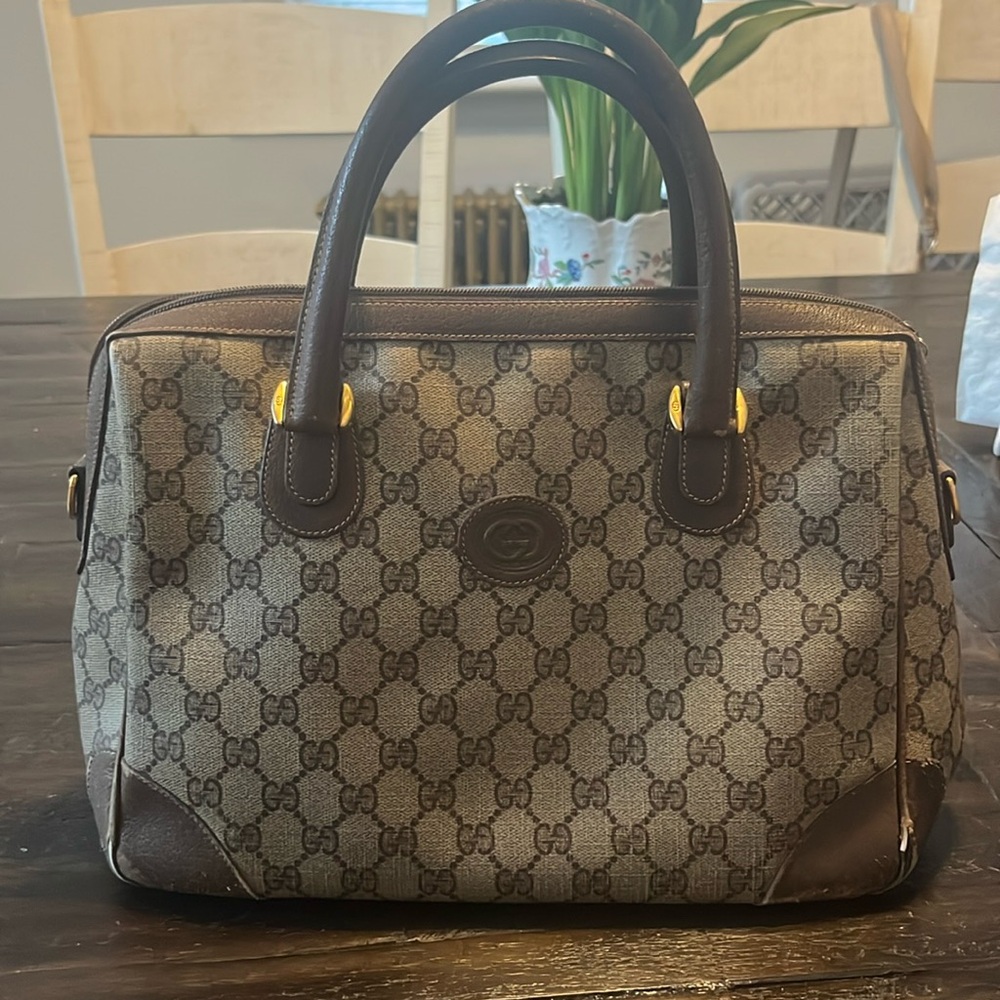 Authentic Vintage Gucci GG Supreme Boston Bag - Picture 2 of 7